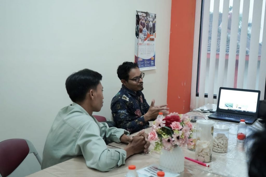 16544ee7-ac02-4038-b272-ad33d87d